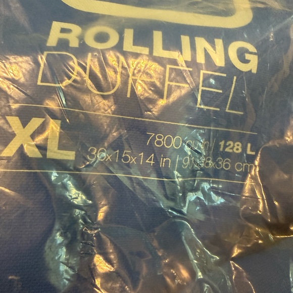 Eagle Creek XL-Blue Rolling Duffel Bag - Picture 6 of 9